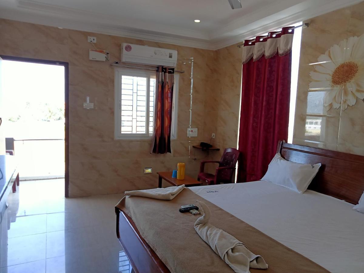 Hotel Senthur Raja ราเมศวาราม ภายนอก รูปภาพ