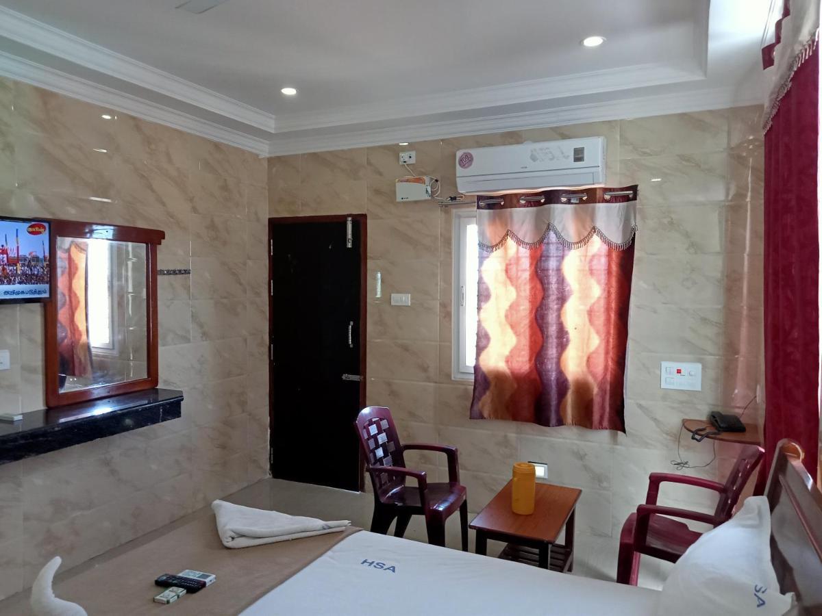 Hotel Senthur Raja ราเมศวาราม ภายนอก รูปภาพ